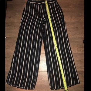 Wide leg pants